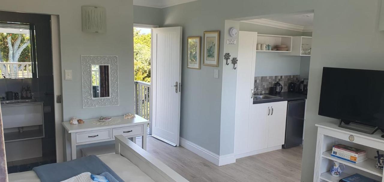 פלטנברג ביי Modern Solar Powered 1 Bed Studio Apartment With Amazing Views מראה חיצוני תמונה
